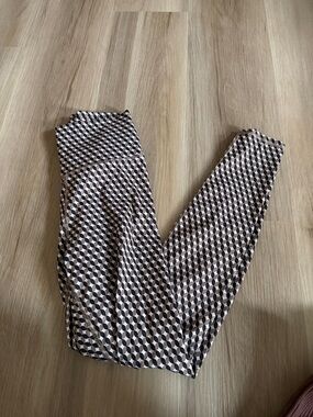 Z Supply Black & White Geo Print Kids Leggings